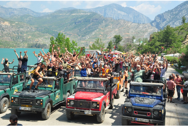 Wodospad Manavgat i Jeep Safari – Rejs po Zielonym Jeziorze